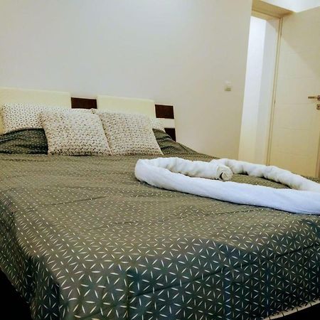 Luxury Accommodation Republicii Брашов Экстерьер фото