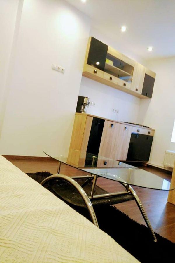 Luxury Accommodation Republicii Брашов Экстерьер фото